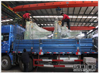 zq3040搖臂鉆床裝車現(xiàn)場(chǎng)